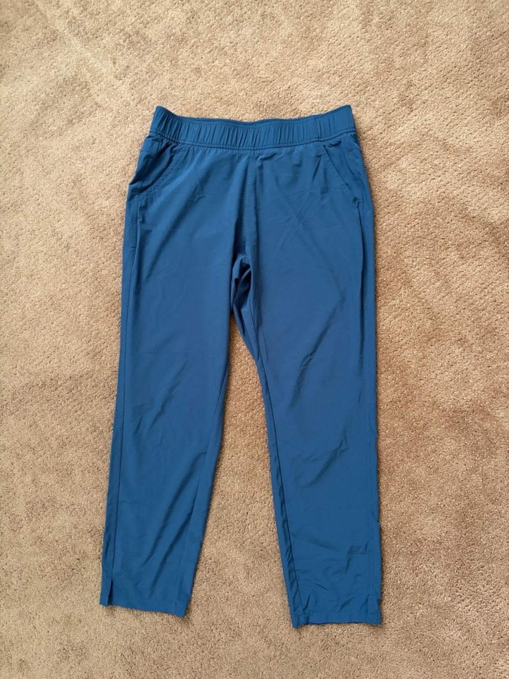 Eddie Bauer ankle length tech pants
